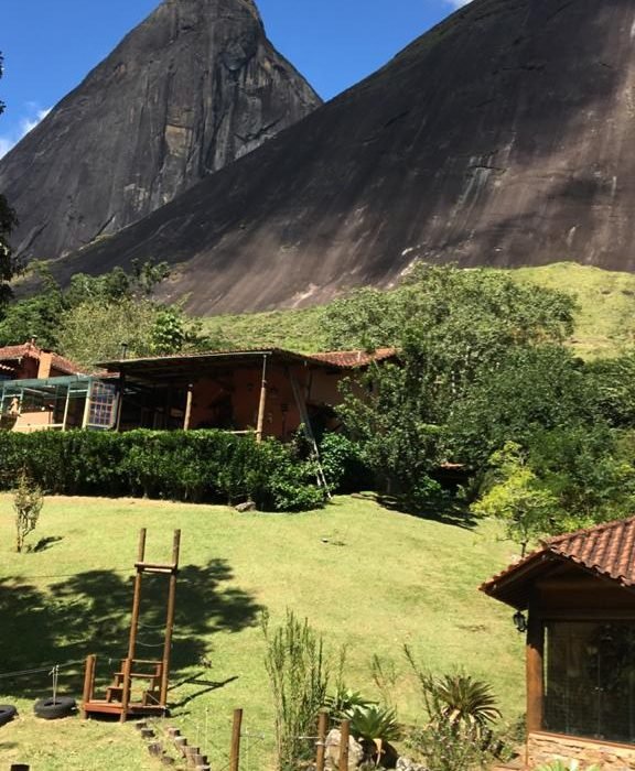 pedra do cantagalo - foto de André Mello