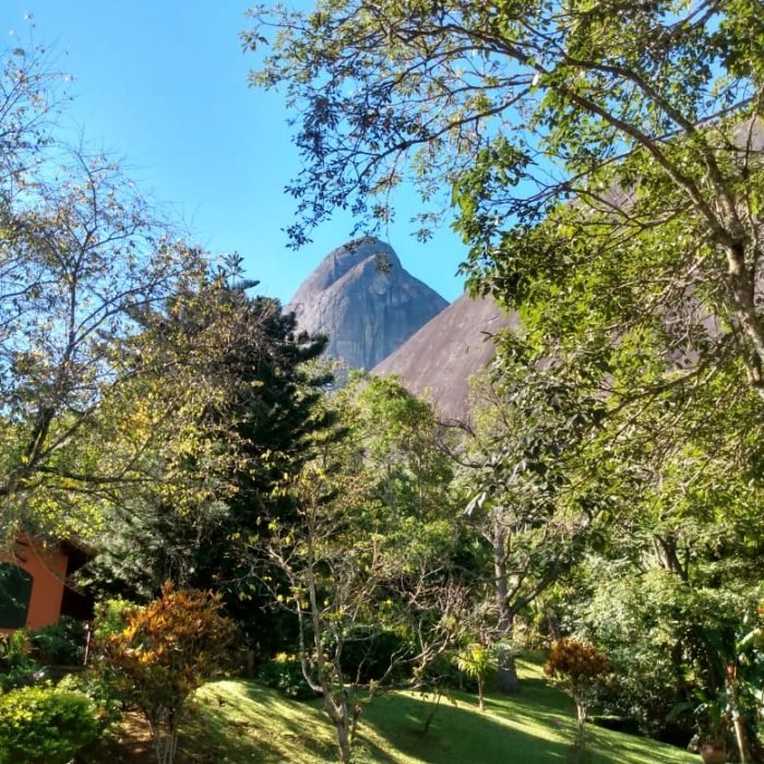 pedra do cantagalo - foto de André Mello