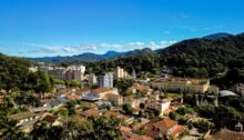 Projeto que formaliza bairros de Petrópolis avança e deve preservar quarteirões históricos